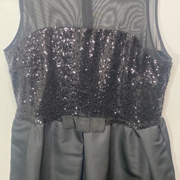 Taylor sequin top dress bow front black - Picture 3 of 11